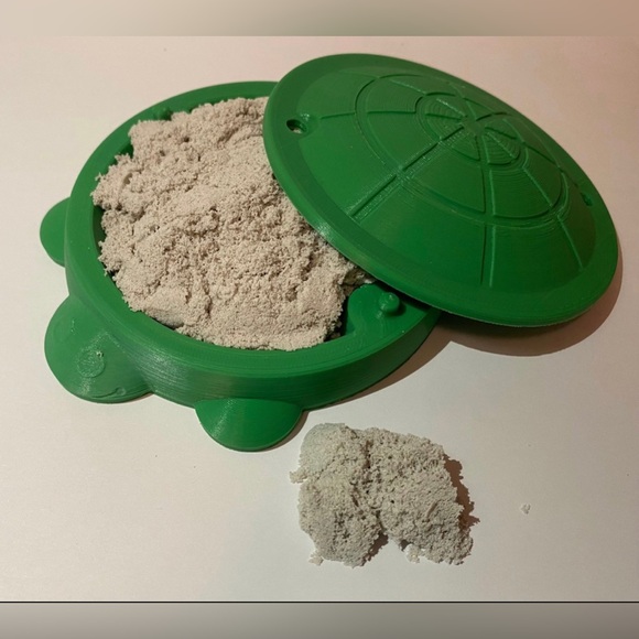 Sensory Turtle Sandbox | Nostalgic Desk Toy | Kinetic Sand - Picture 2 of 3